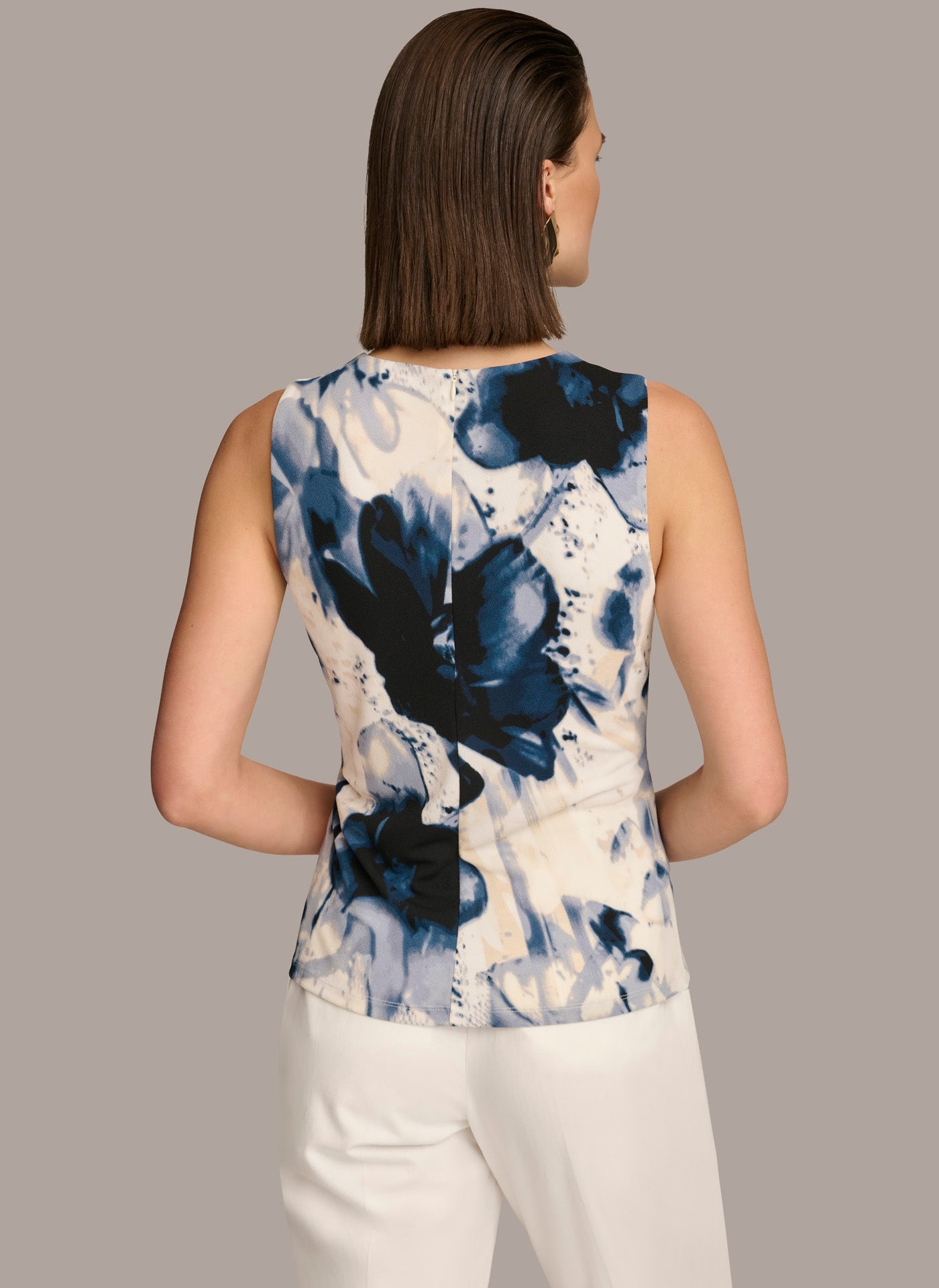 (image for) STRONG BIG PRINTED WRAP TOP